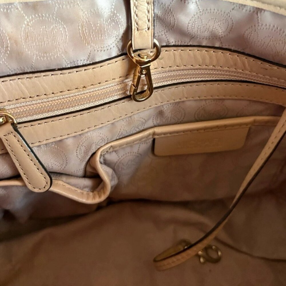 Michael Kors Jet Set Travel Studded Tote Hand Bag Brown, Tan and Gold  Rare Tote - Picture 4 of 6